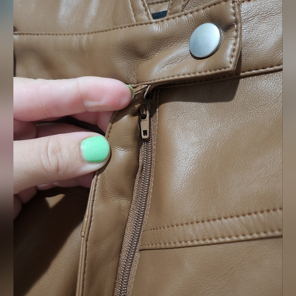 ARIA ROSE  Brown Lean High Rise Faux Leather Skinny Pants.Size SMALL - Picture 2 of 8